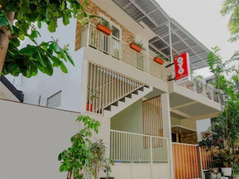 Oyo 2376 Tiara Family Residence Batu  Esterno foto